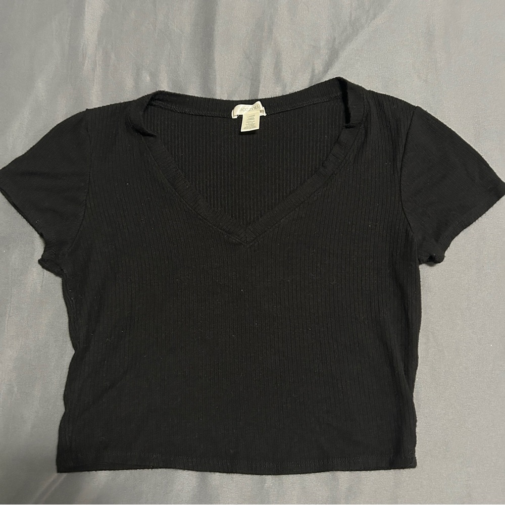 Bozzolo Black Ribbed Crop Top